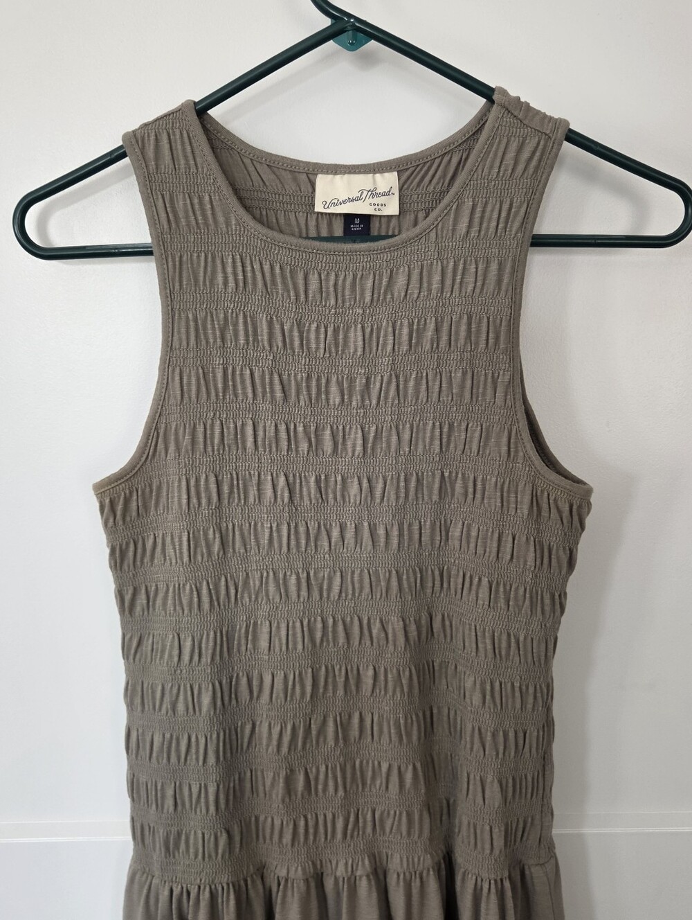 Universal Thread Sage Green Smocked Halter Midi Dress. Size M. #KC - Picture 5 of 8
